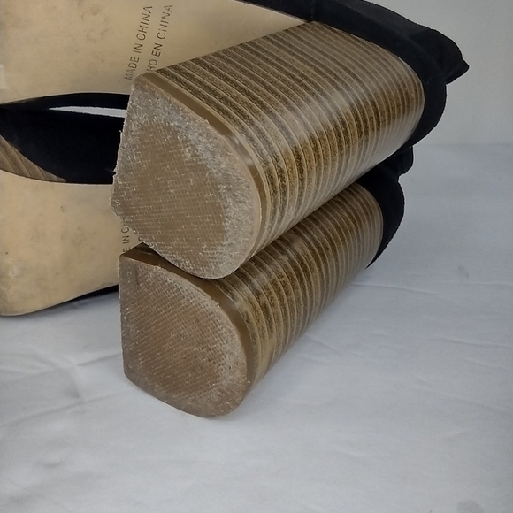 Forever 21 black booties size (8) - Picture 11 of 14